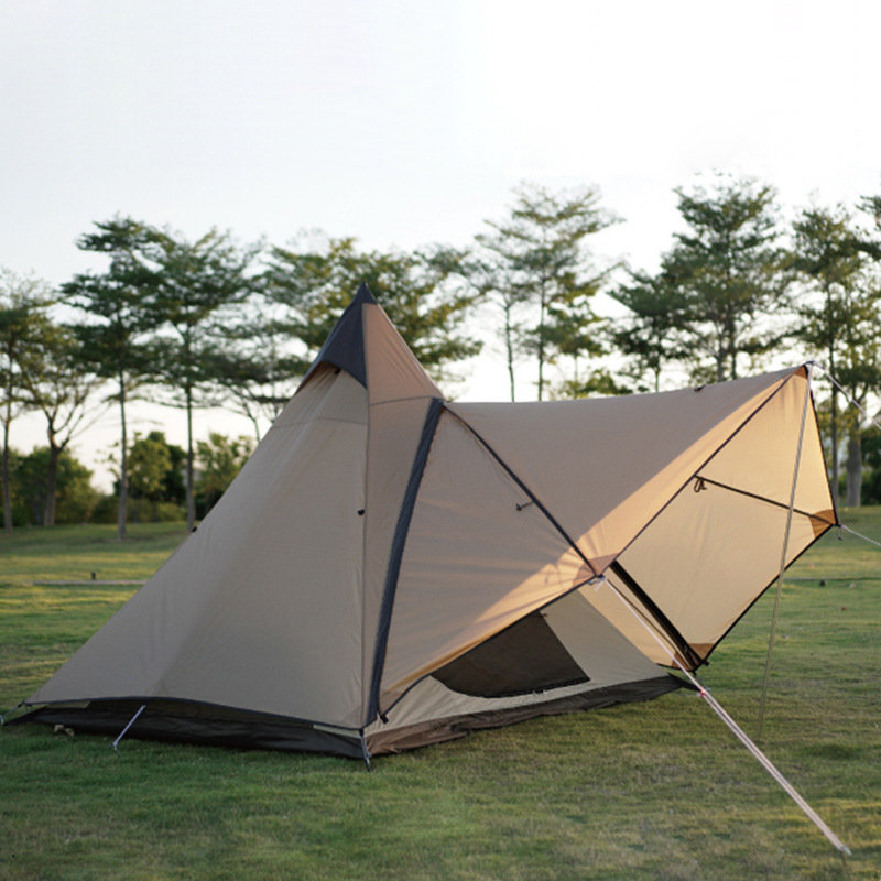 Tenda piramide a prova di pioggia in campeggio indiano leggero